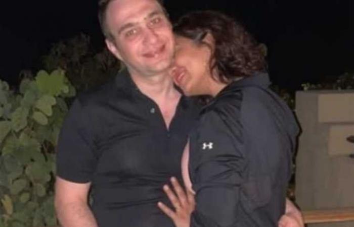 حولتله
      10
      مليون
      جنيه..
      مستند
      يفضح
      علاقة
      شيرين
      عبد
      الوهاب
      وحسام
      حبيب - بوابة المساء الاخباري