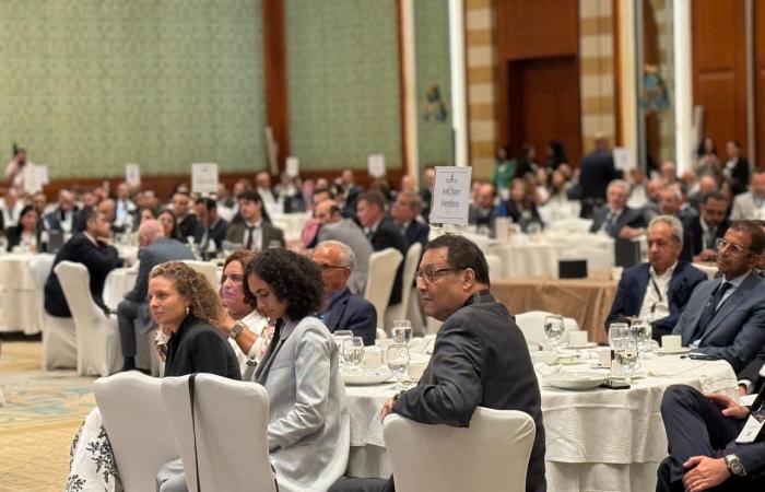 وزير
      المالية
      لمجتمع
      الأعمال:
      أنتم
      شركاؤنا
      ودورنا
      مساعدتكم
      على
      النمو . المساء الاخباري
