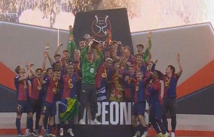 برشلونة البطل.. قيمة الجوائز المالية لكأس السوبر الإسباني .. بوابة المساء الاخباري