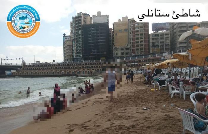 شواطئ
      الإسكندرية
      ترفع
      الرايات
      الصفراء
      بعد
      ارتفاع
      الأمواج المساء الاخباري ..