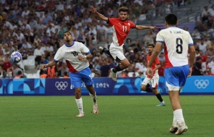 وزير
      الرياضة
      يُهنئ
      الجماهير
      المصرية
      بتأهل
      المنتخب
      الأولمبي
      إلى
      نصف
      نهائي
      أولمبياد
      باريس - بوابة المساء الاخباري