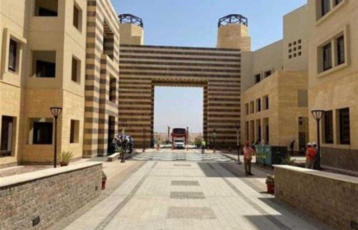 «لو
      عايز
      تدخل
      طب»..
      تعرف
      على
      مصاريف
      الجامعات
      الأهلية
      2024 - بوابة المساء الاخباري