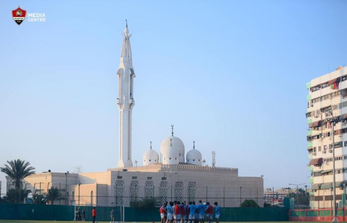 غزل المحلة يتدرب على ملعب النادى المصرى ببورسعيد.. صور - المساء الاخباري