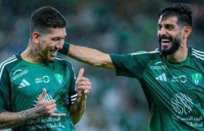 الأهلي يفتتح الدوري السعودي بثنائية ضد العروبة.. فيديو - المساء الاخباري