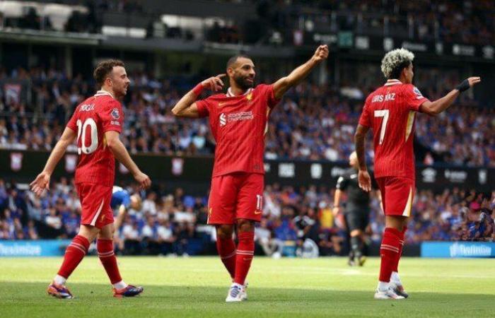 مان
      يونايتد
      ضد
      ليفربول..
      محمد
      صلاح
      يسجل
      هدفًا
      رائعًا
      للريدز
      «فيديو» - بوابة المساء الاخباري