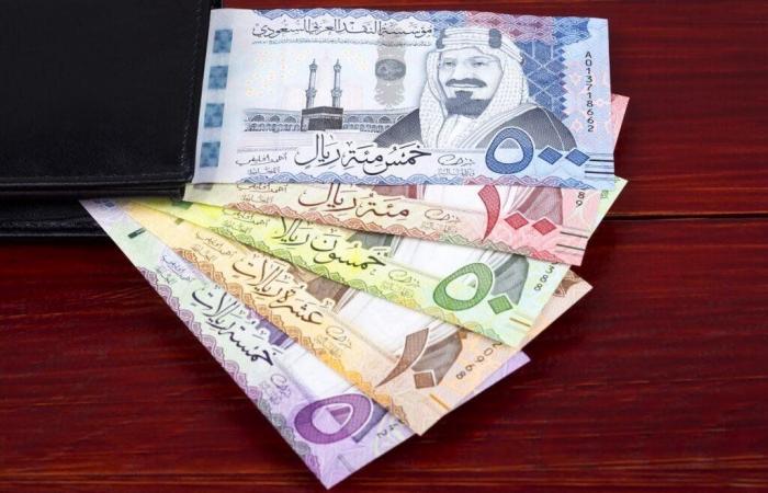 وصل
      كام؟..
      سعر
      الريال
      السعودي
      بنهاية
      التعاملات
      في
      البنوك - بوابة المساء الاخباري