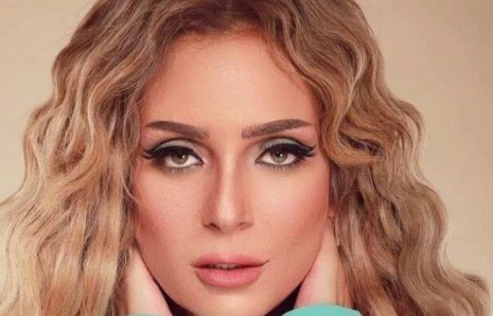 15
      حلقة..
      بدء
      التحضيرات
      لمسلسل
      «
      جوبا»
      بطولة
      ميرفت
      أمين - بوابة المساء الاخباري