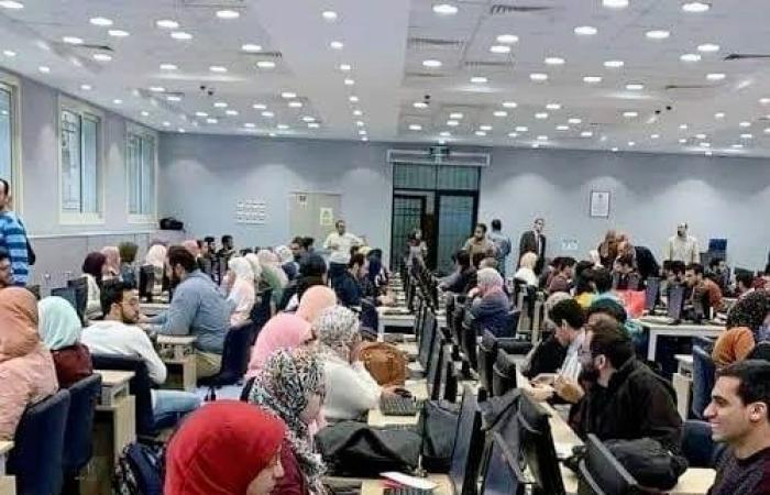 تنسيق
      الجامعات
      2024..
      «التعليم
      العالي»
      تعلن
      نتائج
      تحويلات
      تقليل
      الاغتراب - بوابة المساء الاخباري