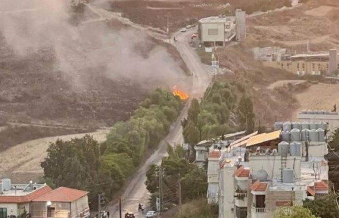 بينهم
      طفل..
      استشهاد
      3
      أشخاص
      بغارة
      إسرائيلية
      بجنوب
      لبنان - بوابة المساء الاخباري