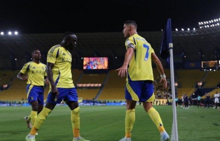 كاسترو
      يعلن
      تشكيل
      النصر
      ضد
      الأهلي
      في
      الدوري
      السعودي..
      موقف
      رونالدو - بوابة المساء الاخباري