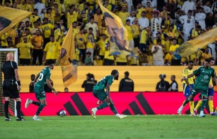 ملخص
      وأهداف
      مباراة
      النصر
      والأهلي
      اليوم
      في
      الدوري
      السعودي
      للمحترفين
      «فيديو» - بوابة المساء الاخباري