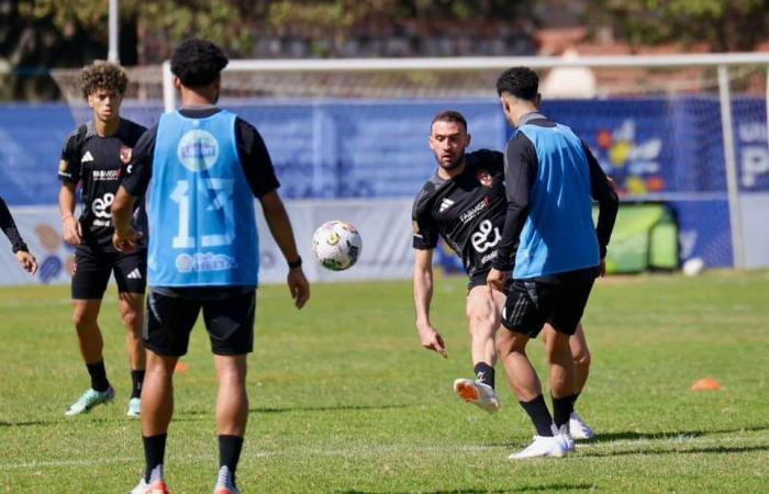 شاهد كواليس مران الأهلي الأخير في نيروبي قبل مواجهة جورماهيا الكيني - المساء الاخباري