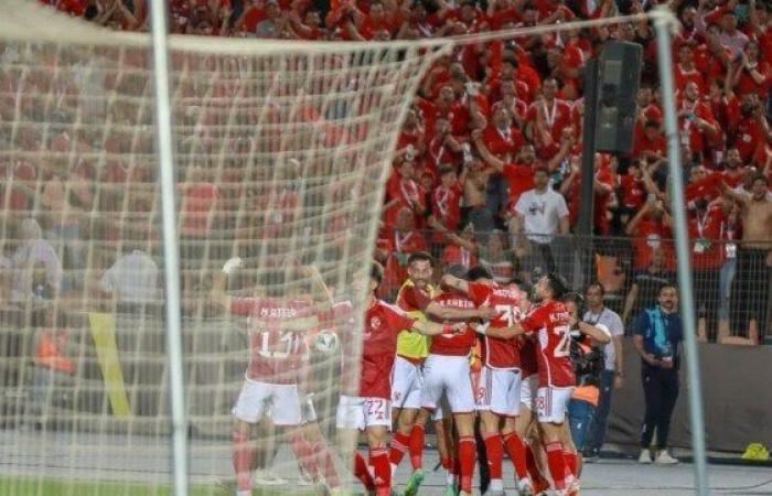 موعد
      مباراة
      الأهلي
      وجورماهيا
      في
      دوري
      أبطال
      إفريقيا
      والقنوات
      الناقلة
      والتشكيل - بوابة المساء الاخباري