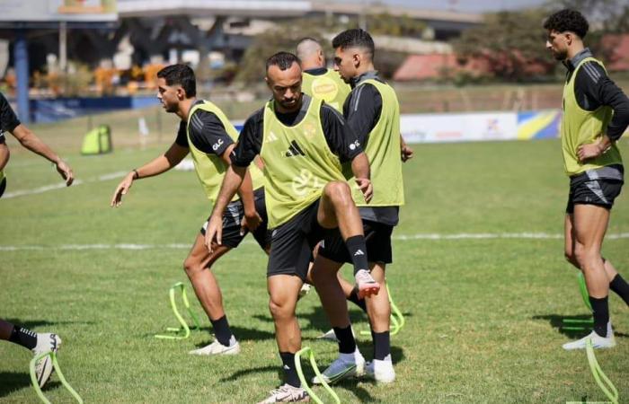 دوري
      أبطال
      أفريقيا..
      الأهلي
      يختتم
      استعداداته
      لمواجهة
      جورماهيا
      الكيني . المساء الاخباري