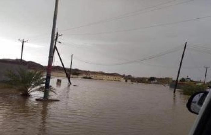 فصل الكهرباء عن بعض المناطق في سبها وتخصيص مدرسة لإيواء المتضررين من السيول - المساء الاخباري