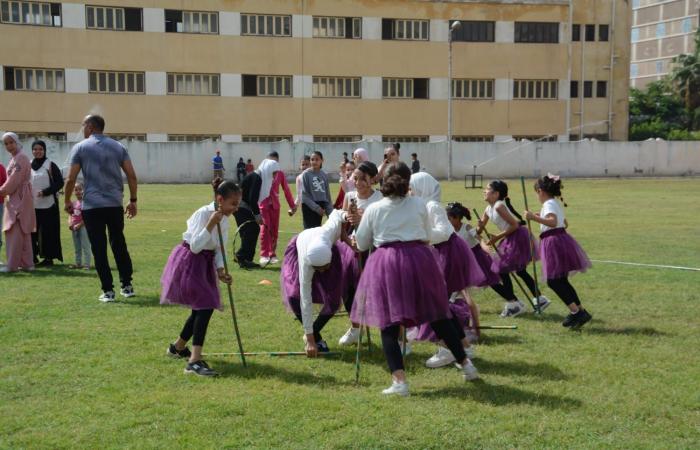 بالصور..
      محافظ
      البحيرة
      تشهد
      الملتقى
      الكشفي
      لفرق
      الجوالة
      بمركز
      شباب
      رشيد المساء الاخباري ..