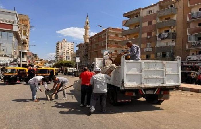 لتيسير
      الحركة
      المرورية..
      رفع
      687
      حالة
      إشغال
      طريق
      بشوارع
      إيتاي
      البارود
      بالبحيرة - بوابة المساء الاخباري