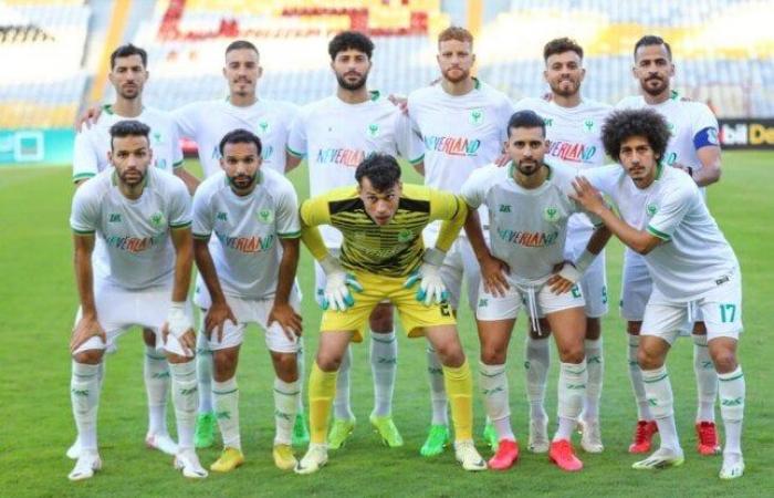 بركلات
      الترجيح..
      المصري
      يخطف
      بطاقة
      دور
      مجموعات
      الكونفدرالية
      من
      أنياب
      الهلال
      الليبي
      «فيديو» - بوابة المساء الاخباري