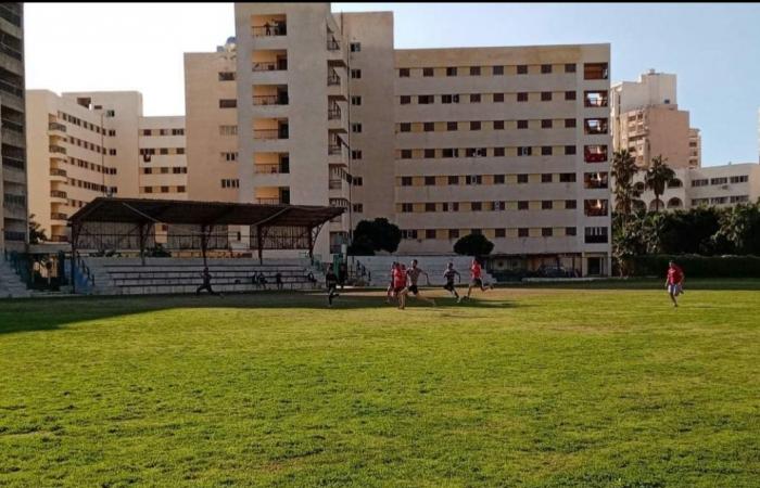 جامعة
      الإسكندرية
      تنهي
      الاستعدادات
      لاستقبال
      العام
      الدراسي
      وتكثف
      جهودها
      لدعم
      مبادرة
      "بداية" المساء الاخباري ..