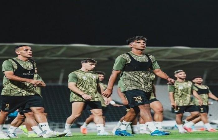 جوميز
      يخفف
      الحمل
      البدني
      خلال
      مران
      الزمالك
      قبل
      مواجهة
      بتروجيت - بوابة المساء الاخباري