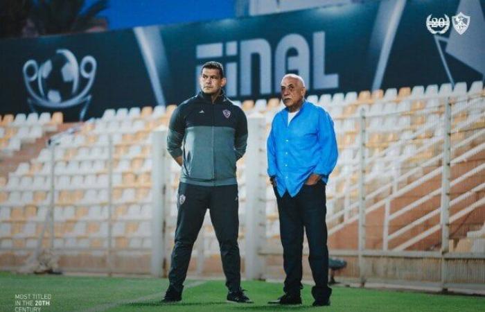 حسين
      لبيب
      يتواجد
      في
      مران
      الزمالك
      لدعم
      اللاعبين - بوابة المساء الاخباري