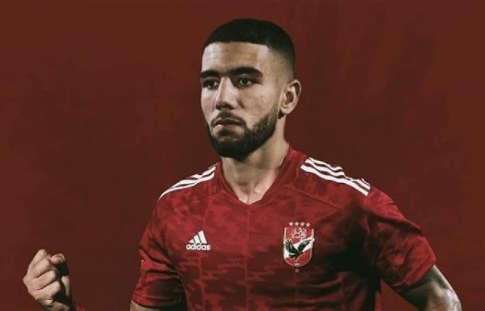 مفاجأة..
      أحمد
      سليمان
      يتواصل
      مع
      أحمد
      قندوسي
      لضمه
      للزمالك - بوابة المساء الاخباري