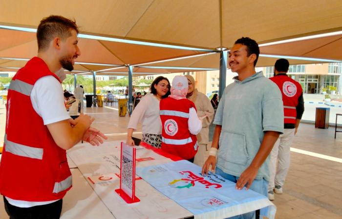 الهلال
      الأحمر
      وتضامن
      الجامعات
      يطلقان
      حملة
      "RED
      WEEK"
      على
      مستوى
      35
      جامعة المساء الاخباري ..