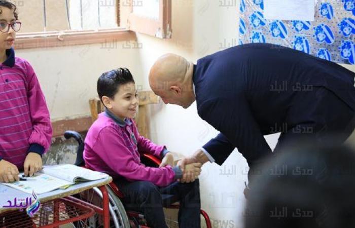 فرحني
      أوي|أول
      تعليق
      من
      الطالب
      "جمال
      محمد"
      بعد
      دعم
      وزير
      التعليم
      لحالته .. بوابة المساء الاخباري