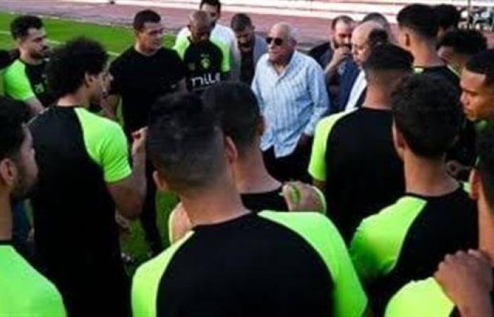 تقسيمة
      فنية
      لفريق
      الزمالك
      في
      مران
      اليوم .. بوابة المساء الاخباري