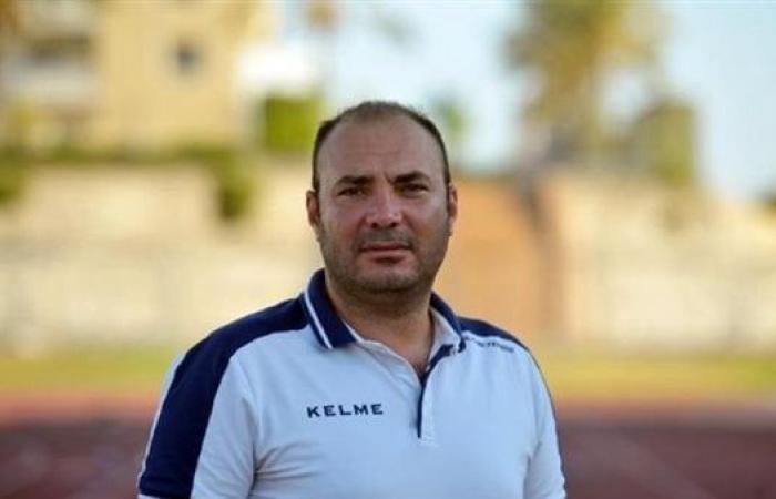 معتز
      البطاوي
      يكشف
      حقيقة
      رفض
      سيراميكا
      كليوباترا
      انتقال
      أحمد
      ياسر
      إلى
      الزمالك .. بوابة المساء الاخباري