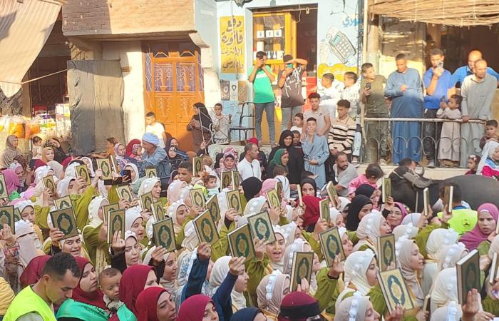 بالصور..
      احتفالية
      لتكريم
      حفظة
      القرآن
      الكريم
      بالمنيا المساء الاخباري ..