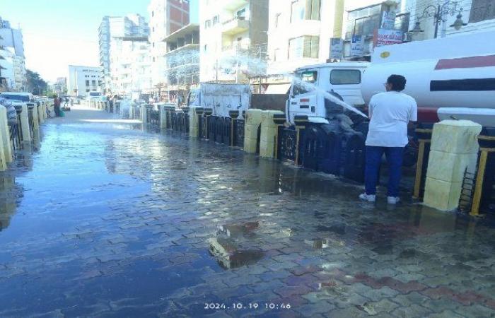 عقب
      انتهاء
      احتفالات
      مولد
      البدوي..
      أعمال
      نظافة
      وتطهير
      بمحيط
      المسجد
      الأحمدي
      بطنطا
      ورفع
      1000طن
      مخلفات - بوابة المساء الاخباري