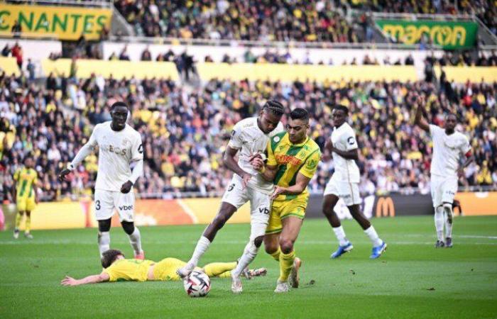 نانت
      يتعادل
      مع
      نيس
      في
      الدوري
      الفرنسي
      بمشاركة
      مصطفى
      محمد
      وعبد
      المنعم - بوابة المساء الاخباري