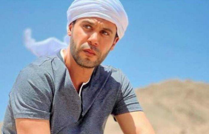 مسلسل
      الكينج
      يجمع
      محمد
      إمام
      وشيرين
      عادل
      للمرة
      الثانية - بوابة المساء الاخباري