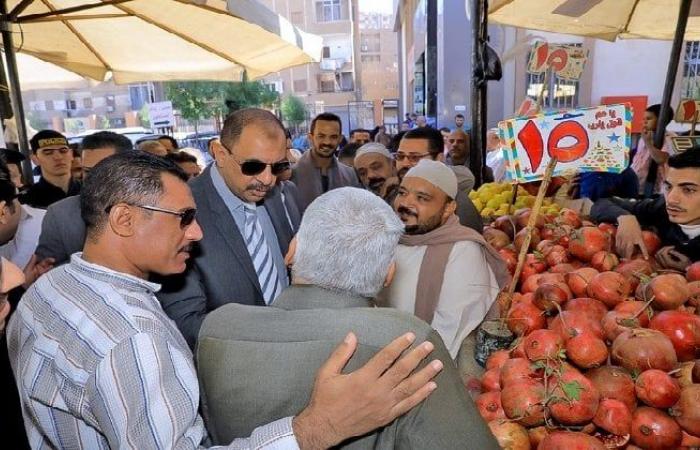 محافظ
      سوهاج
      يتفقد
      سوق
      ناصر
      الحضري
      ويُتابع
      انتظام
      سير
      العمل
      بالمخابز - بوابة المساء الاخباري