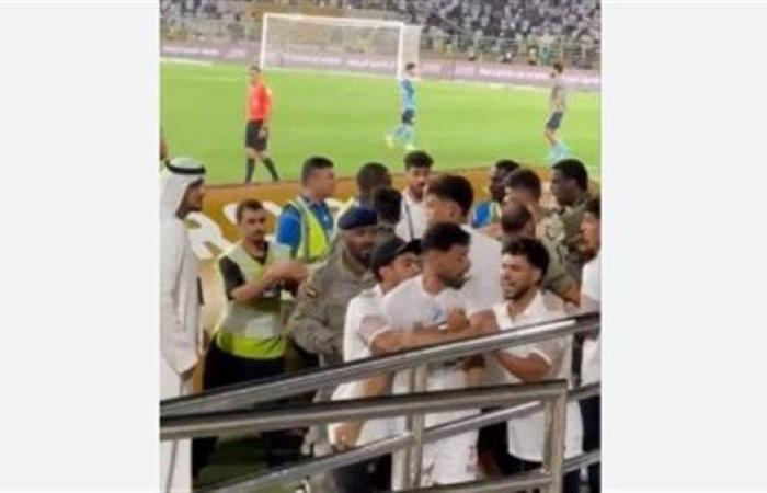 سيستم
      الحكومة
      الإماراتية
      ينشر
      قرارمحكمة
      أبوظبي
      الابتدائية
      باستمرار
      حبس
      ثلاثي
      الزمالك .. بوابة المساء الاخباري