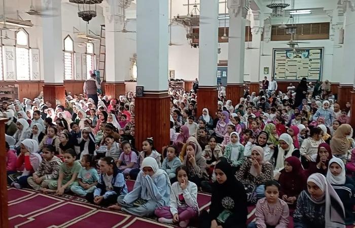 ختام
      برنامج
      الطفل
      ضمن
      مبادرة
      بداية
      جديدة
      في
      دمياط . المساء الاخباري