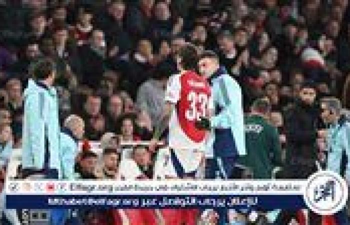 مدرب
      أرسنال
      يصدم
      جماهيره
      قبل
      مواجهة
      ليفربول
      بسبب
      كالافيوري