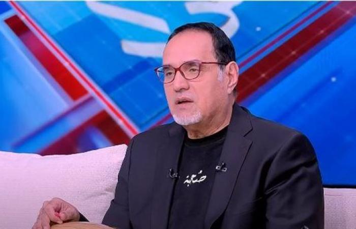 ياسمين
      عز
      لطارق
      فؤاد:
      سميرة
      سعيد
      طلبت
      منك
      تعمل
      نيولوك؟..ورد
      مفاجئ
      من
      المطرب .. بوابة المساء الاخباري