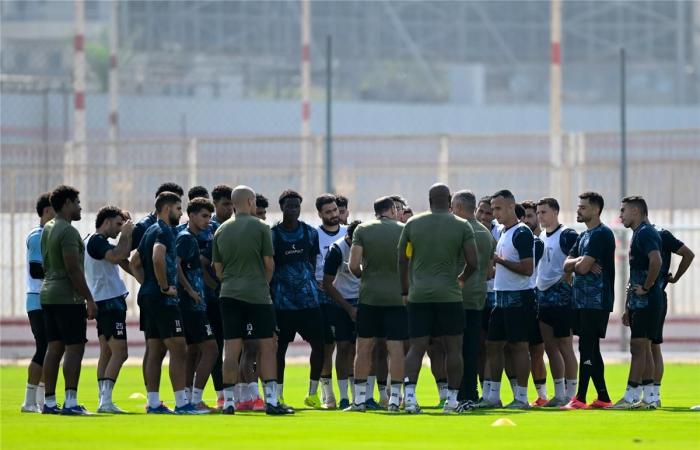 مران
      الزمالك
      |
      جوميز
      يجتمع
      بـ
      فتوح
      وعمر
      جابر..
      وعضو
      مجلس
      الإدارة
      يحضر
      التدريبات