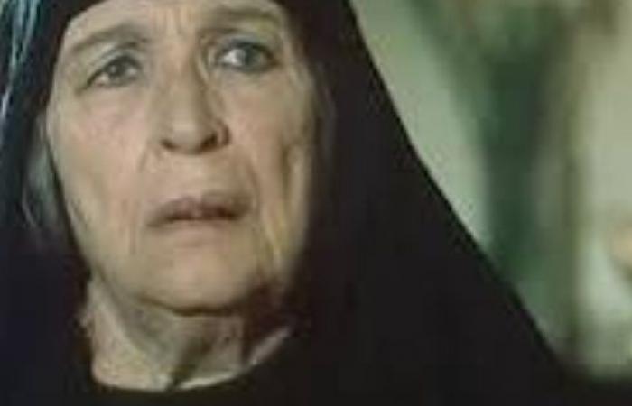 تعرف
      على
      أشهر
      الدايات
      في
      السينما
      المصرية
      (تقرير)