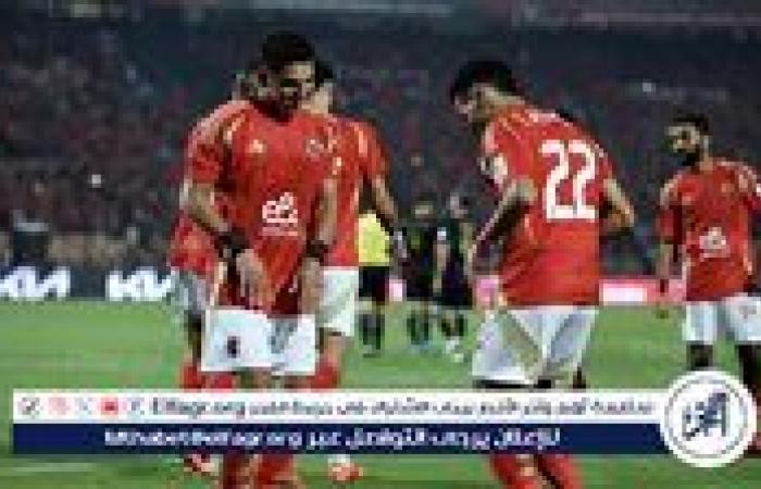 الأهلي
      يحسم
      مصير
      ثلاثي
      الفريق
      بالموسم
      الجديد