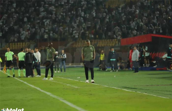 جوميز
      يمنح
      لاعبي
      الزمالك
      راحة
      بعد
      الفوز
      على
      البنك
      الأهلي