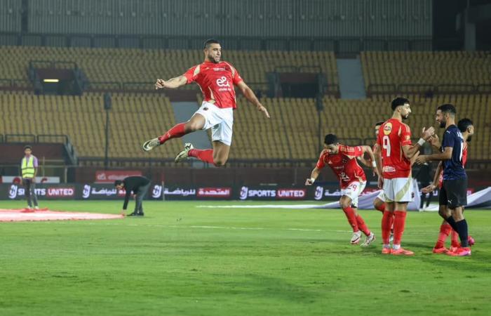 الطريق
      إلى
      اللقب
      الـ45
      ..
      الأهلي
      يكتسح
      سيراميكا
      بخماسية
      في
      بداية
      مشواره
      بالدوري . المساء الاخباري