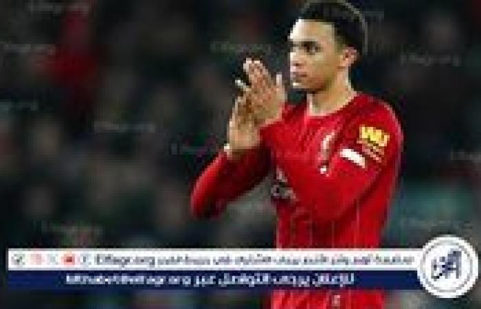 موقف
      أرنولد
      من
      اللعب
      لـ
      ريال
      مدريد