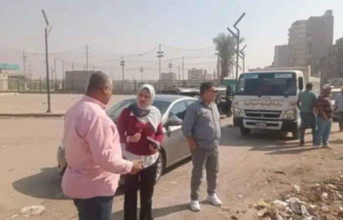 نائب
      محافظ
      القليوبية
      تقود
      حملة
      لإزالة
      الإشغالات
      بحى
      شرق
      شبرا
      الخيمة - بوابة المساء الاخباري