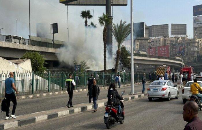 اندلاع
      حريق
      بموقف
      عبد
      المنعم
      رياض
      في
      وسط
      القاهرة..
      والدفع
      بسيارات
      إطفاء - بوابة المساء الاخباري