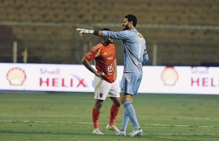 الأهلي
      يهزم
      زد
      بهدف
      "طاهر"
      ويتصدر
      الدوري..
      صور المساء الاخباري ..