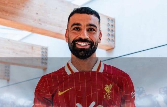 محمد
      صلاح
      يحصد
      جائزة
      جديدة
      مع
      ليفربول .. بوابة المساء الاخباري