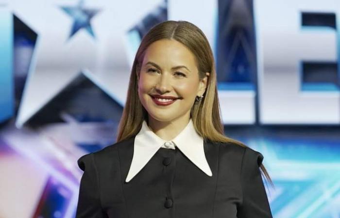 أسود
      قصير..
      فستان
      ريا
      ابي
      راشد
      يشعل
      السوشيال
      ميديا
      بكواليس
      Arabs
      Got
      Talent .. بوابة المساء الاخباري